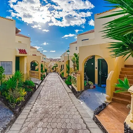 4bedrm Riverstylepool Tenerife In 200m Costa Adeje (Tenerife)